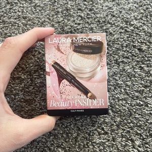 Laura Mercier translucent powder